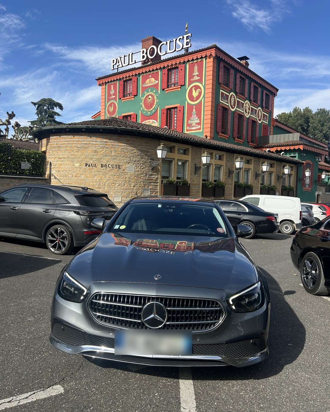 End of a mission at L’Auberge du Pont de Collonges.
